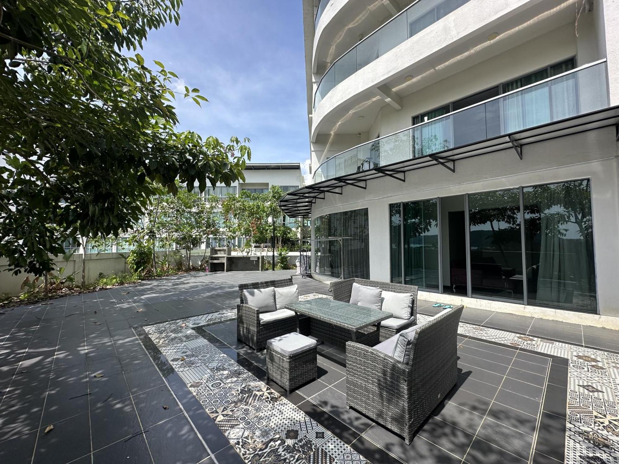 The Loft Residences Homestay @ Block C Imago Mall Kk Central Kota Kinabalu Exteriör bild
